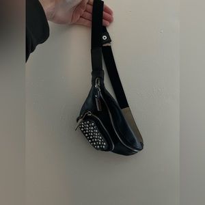 Steve Madden Fanny pack